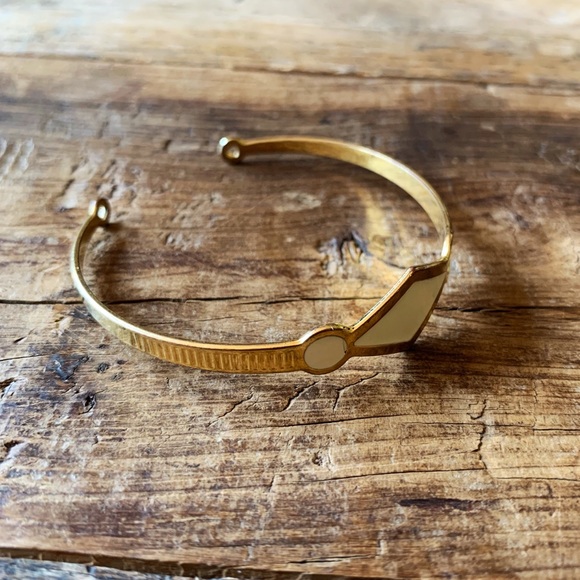 Chic Alors Bangle - Picture 3 of 3